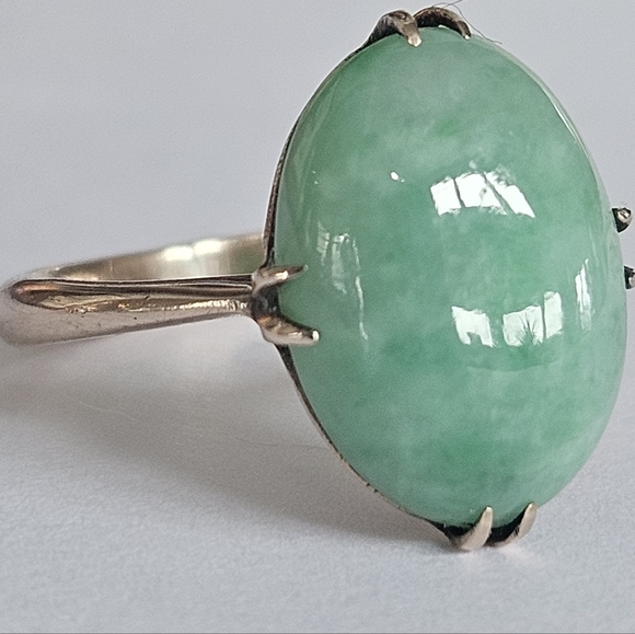Antique 18k Gold Art Deco Apple Green Jadeite Jade Ring Size 5 Cabochon